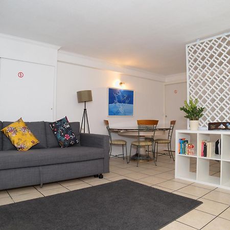 Agreable Maison En Centre Ville Noisy-le-Grand Exterior photo